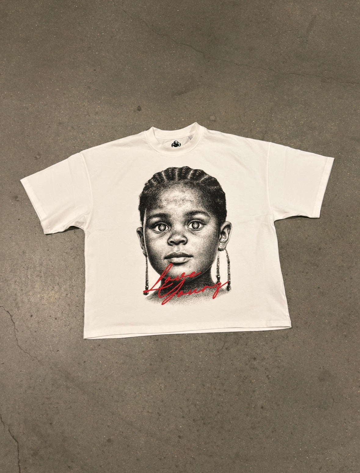 “LOVE YOURS” T-SHIRT
