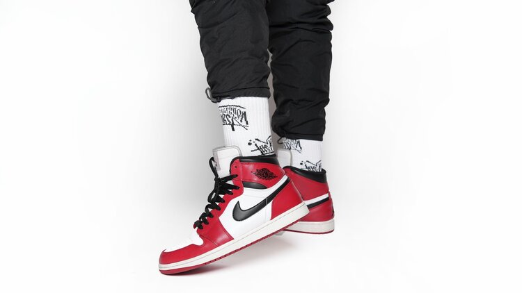 white, trc graffiti socks, side view, air jordan 1 sneakers